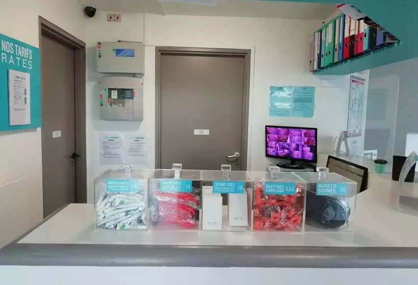 酒店 Kyriad Direct Dreux