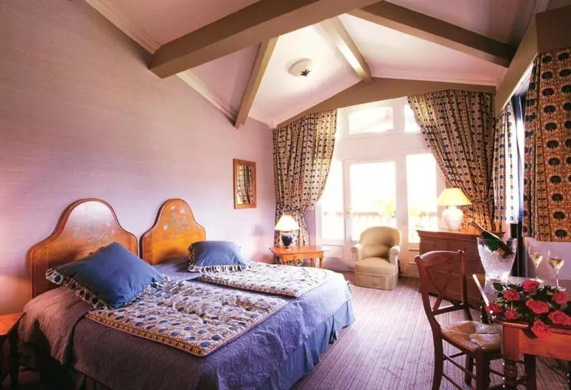 Отель Domaine De Falgos Golf & Spa