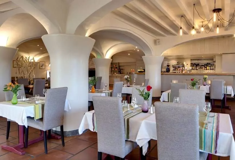 Отель Domaine De Falgos Golf & Spa