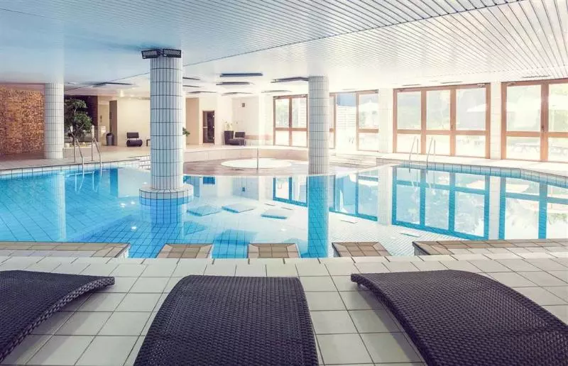 Отель Mercure Tours Sud