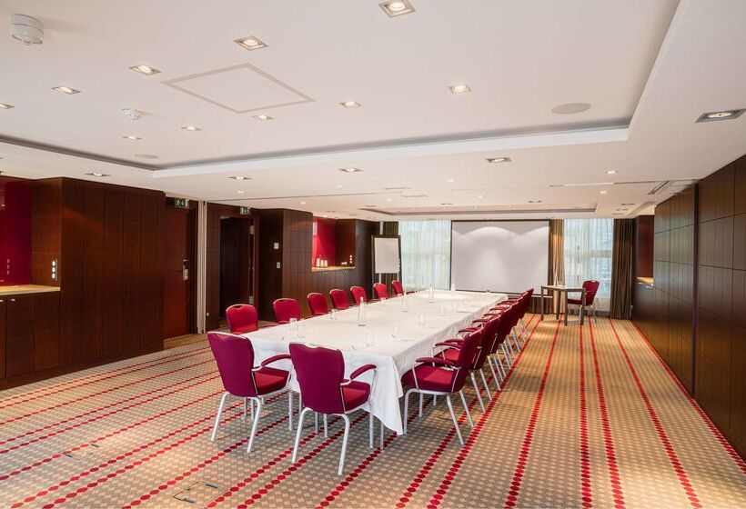 Van Der Valk Hotel Paris Cdg Airport