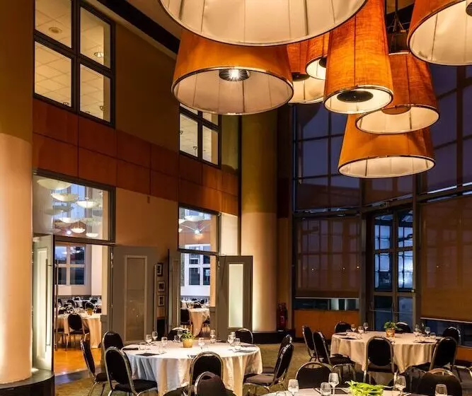 Van Der Valk Hotel Paris Cdg Airport