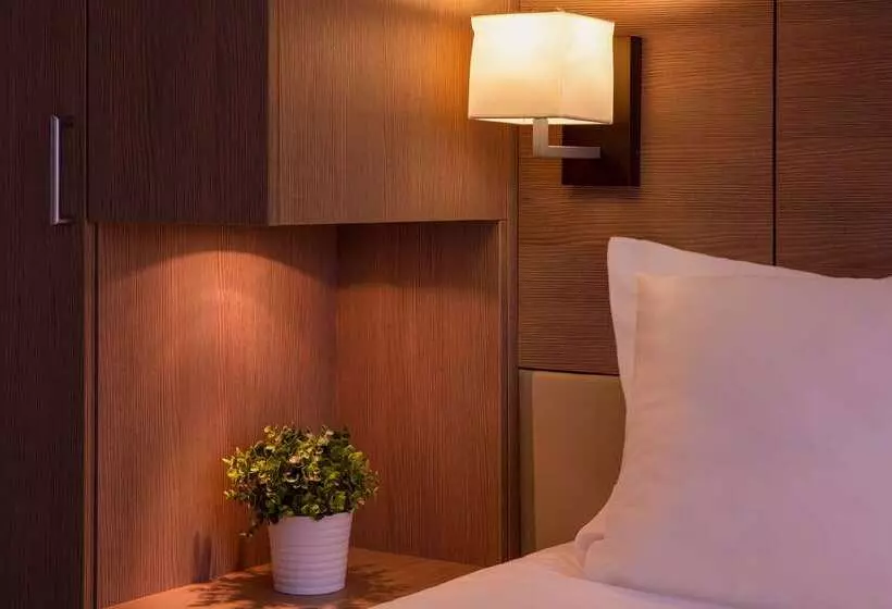 酒店 The Originals Boutique, Hôtel Marytel, Montbrison