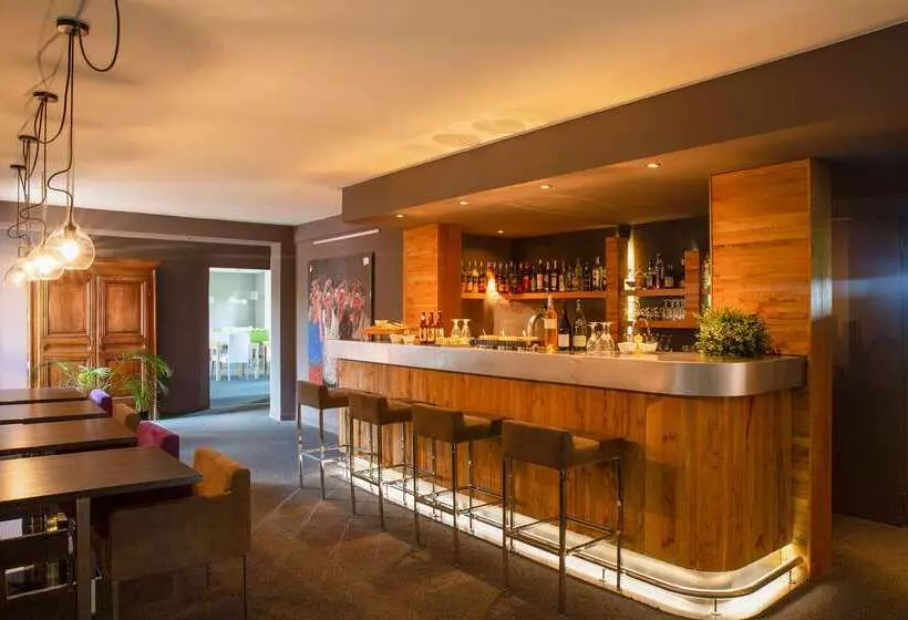 酒店 The Originals Boutique, Hôtel Marytel, Montbrison