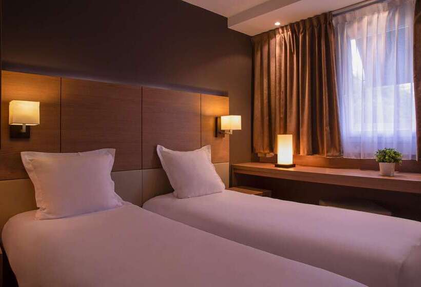 Отель The Originals Boutique, Hôtel Marytel, Montbrison