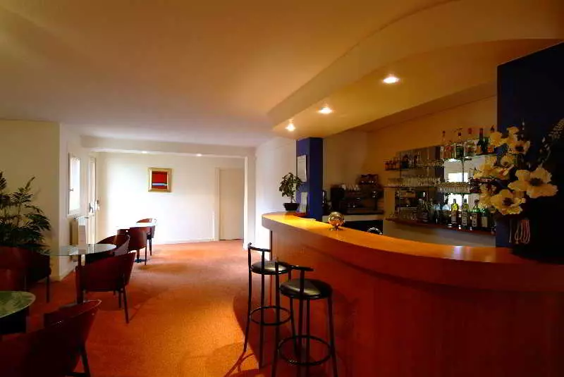 酒店 The Originals Boutique, Hôtel Marytel, Montbrison