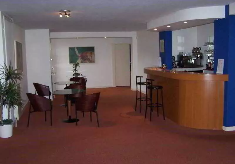 酒店 The Originals Boutique, Hôtel Marytel, Montbrison