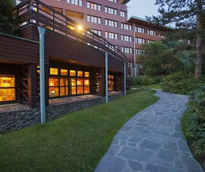 酒店 Disney Sequoia Lodge