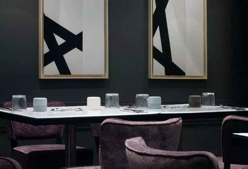 호텔 Le Cinq Hyper  Centre