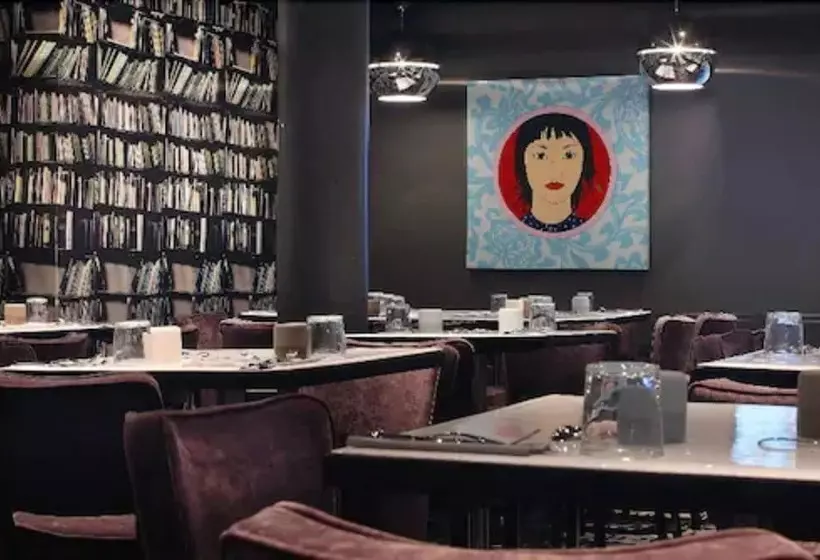 호텔 Le Cinq Hyper  Centre