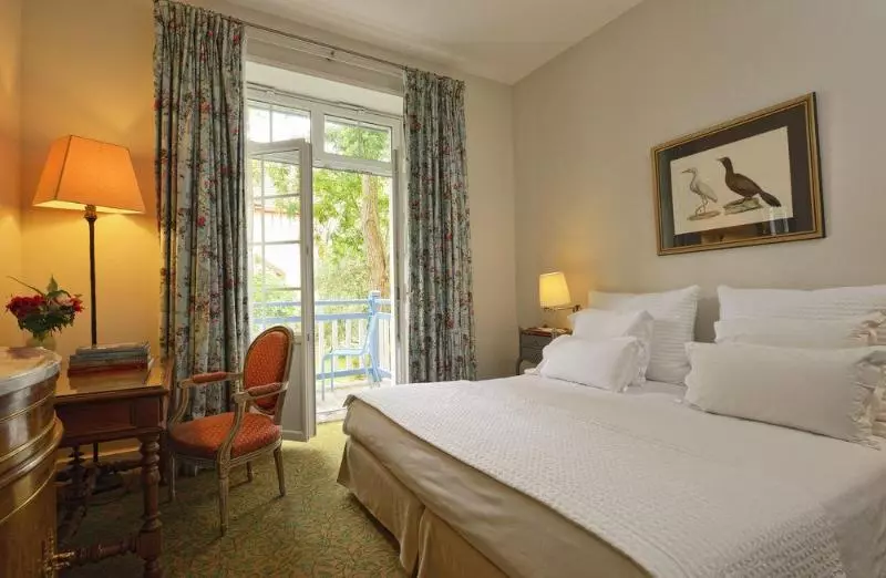 Отель Le Saint Christophe