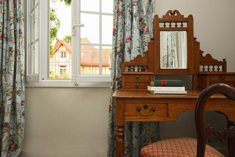 هتل Le Saint Christophe