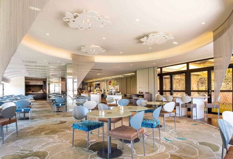 هتل Mercure Marseille Centre Vieux Port