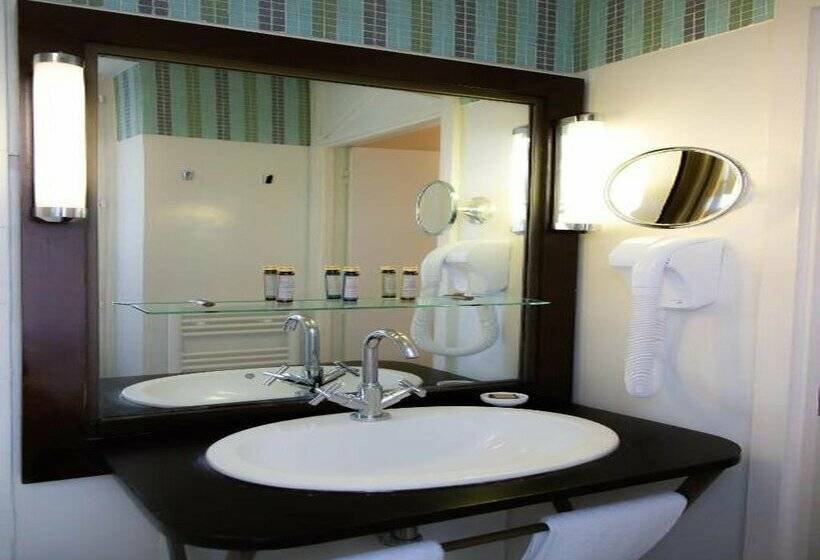 ホテル Quartier Latin