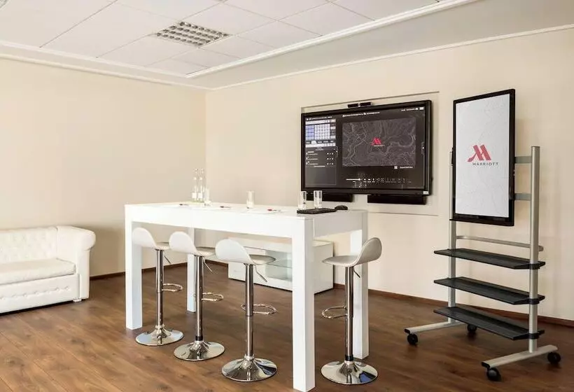 Riviera Marriott Hotel La Porte De Monaco