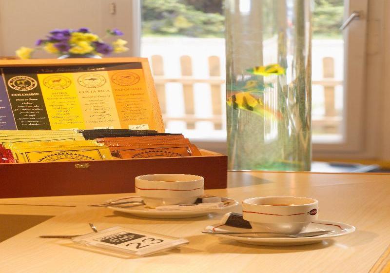 هتل Guestready Séjour Familial Charmant à Antibes