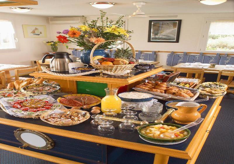 هتل Guestready Séjour Familial Charmant à Antibes