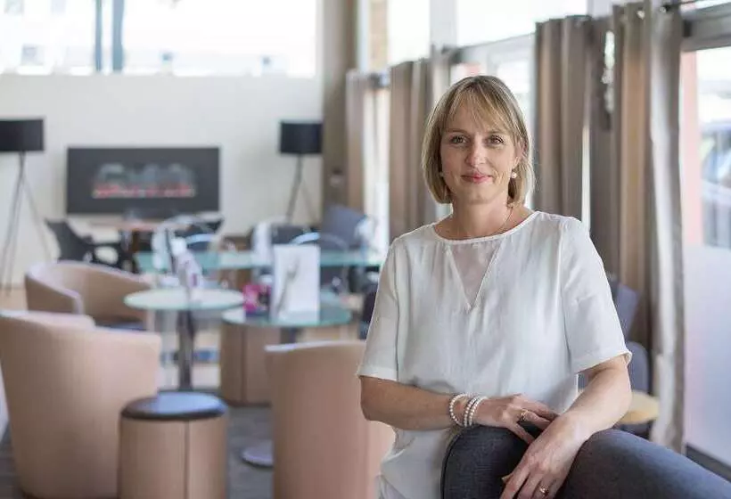 Отель The Originals City, Hôtel Solana, Niort Est Mendesfrance