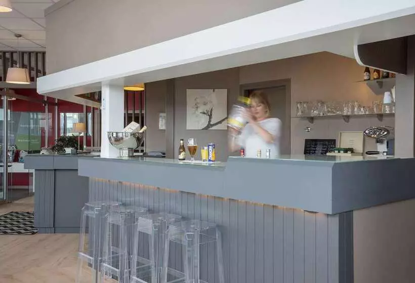 Отель The Originals City, Hôtel Solana, Niort Est Mendesfrance