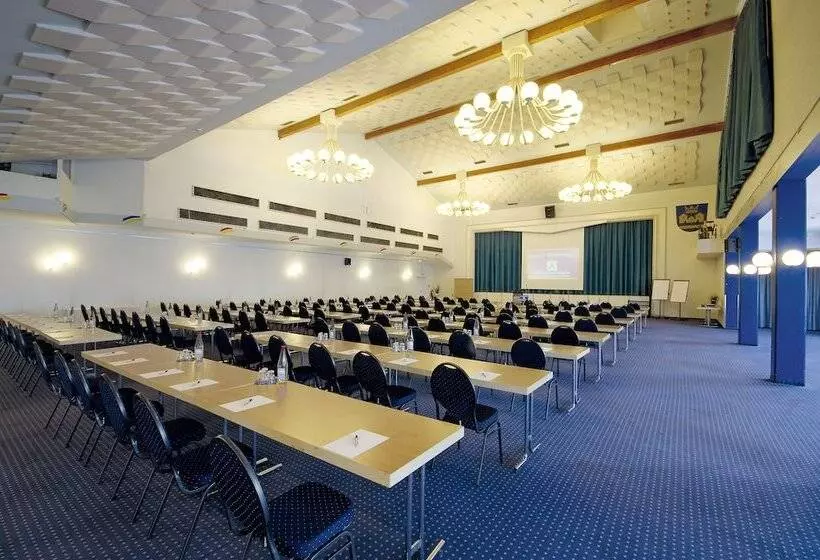 Avalon Hotelpark Königshof