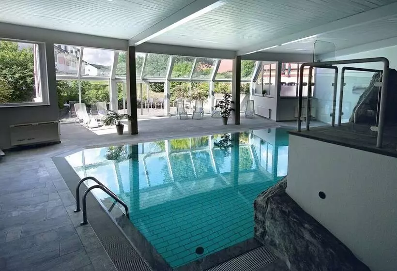 Avalon Hotelpark Königshof