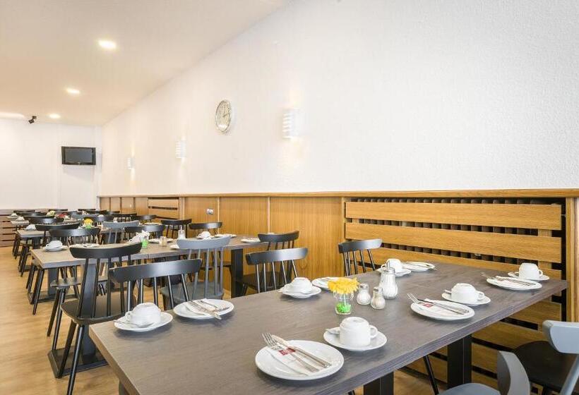 Theambassador Hotel I Essen City