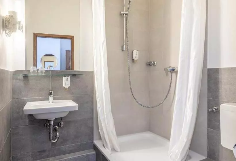 Theambassador Hotel I Essen City