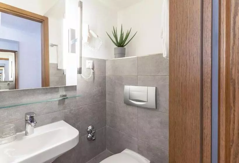 Theambassador Hotel I Essen City