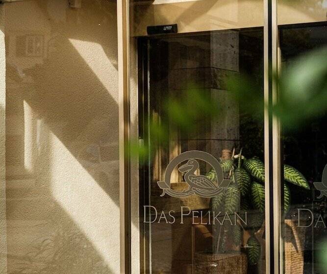 فندق Pelikan