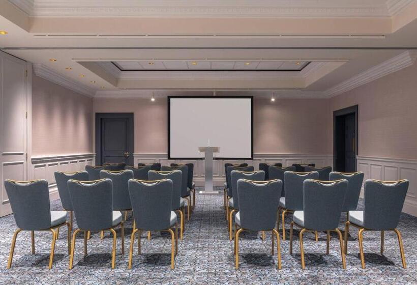 בית מלון כפרי Tbilisi Marriott