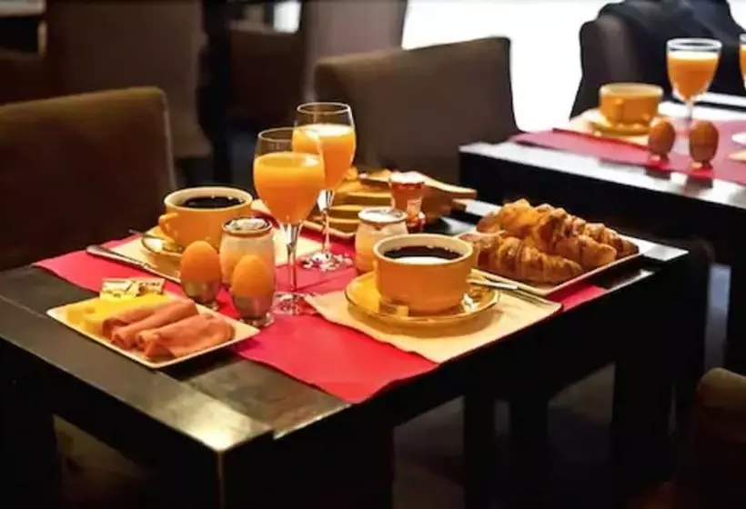 Отель Tonic Hôtel Du Louvre