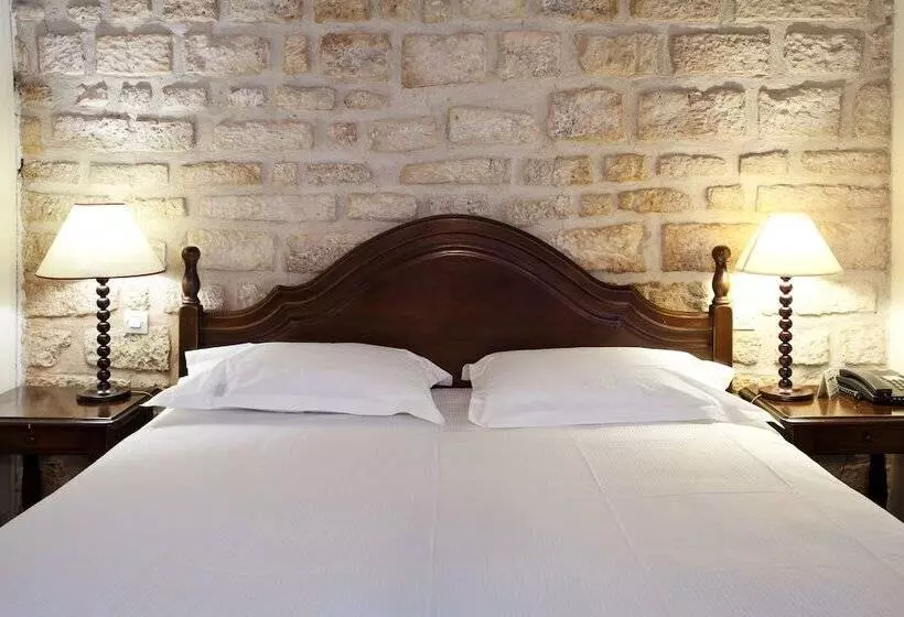 Отель Tonic Hôtel Du Louvre