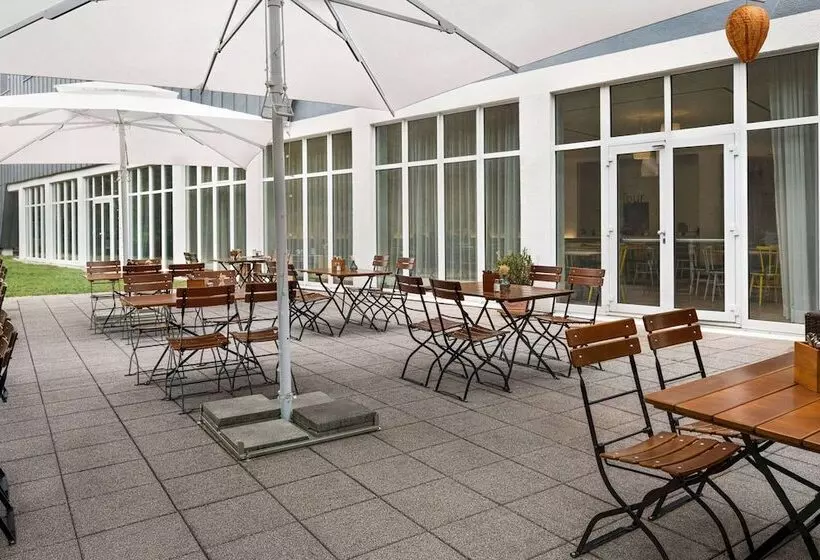 Отель Vienna House Easy By Wyndham Landsberg