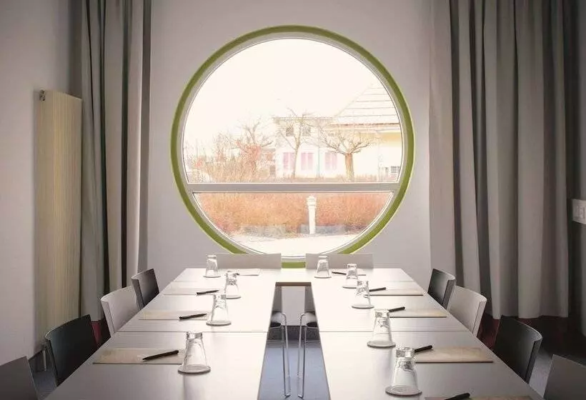 Отель Vienna House Easy By Wyndham Landsberg