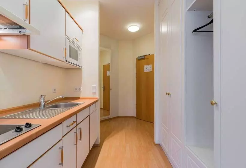 هتل Apartmenthaus Berlin Mitte