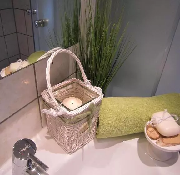 هتل Henriette Davidis