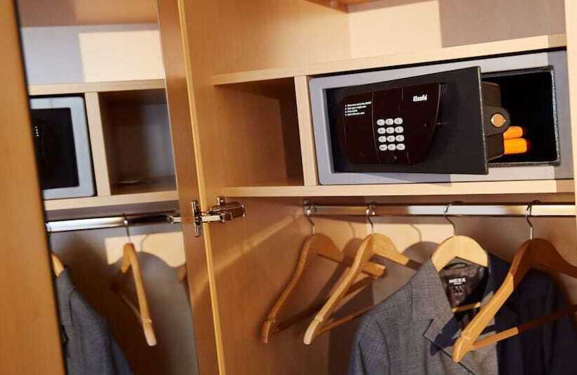 هتل Imperial Düsseldorf   Sure Collection By Best Western