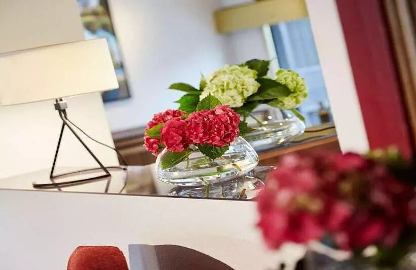 فندق Imperial Düsseldorf   Sure Collection By Best Western