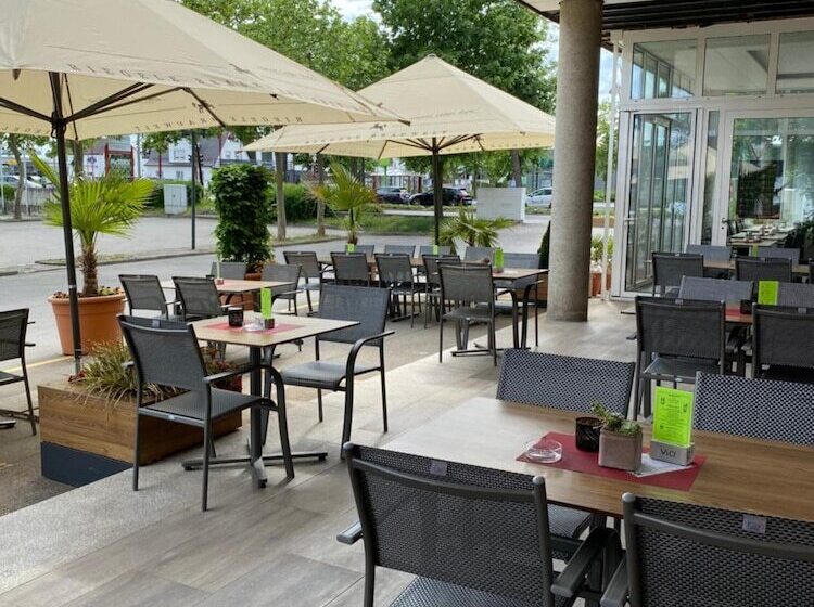 בית מלון כפרי Asgard