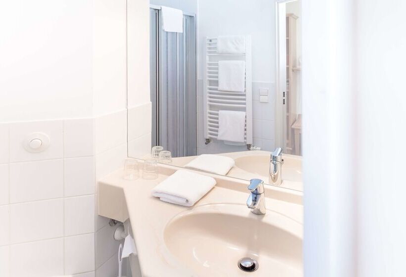 هتل Leipzig City Nord By Campanile