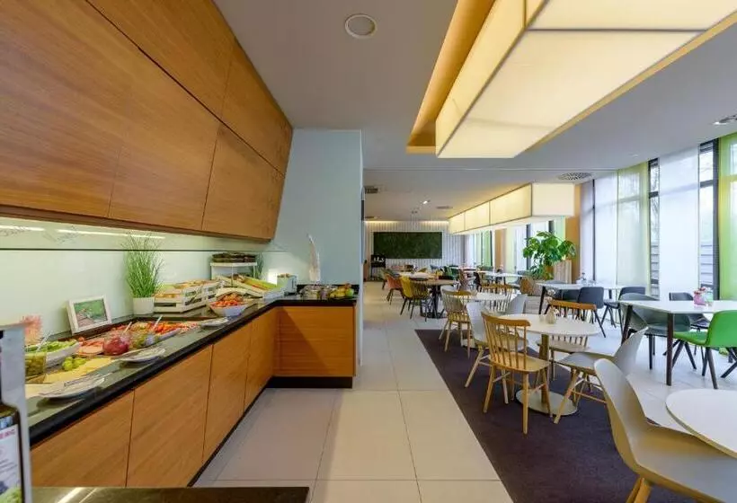 Novotel Nurnberg Am Messezentrum