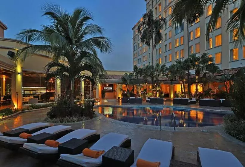 هتل Real Intercontinental San Pedro Sula, An Ihg