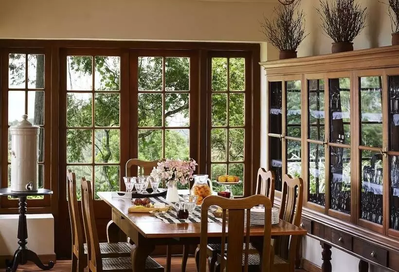 Aamiaismajoitus (B&B) Jetwing Warwick Gardens