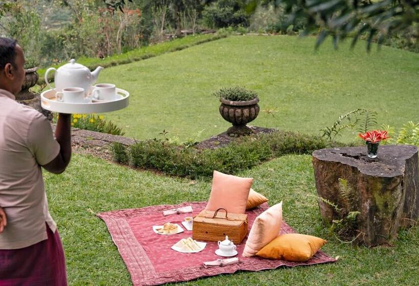 Bed and Breakfast Jetwing Warwick Gardens