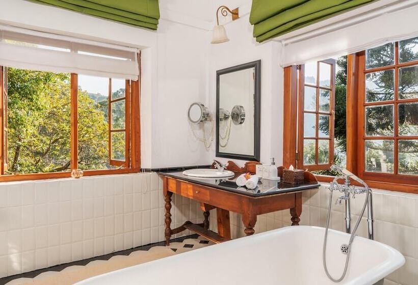 Bed and Breakfast Jetwing Warwick Gardens