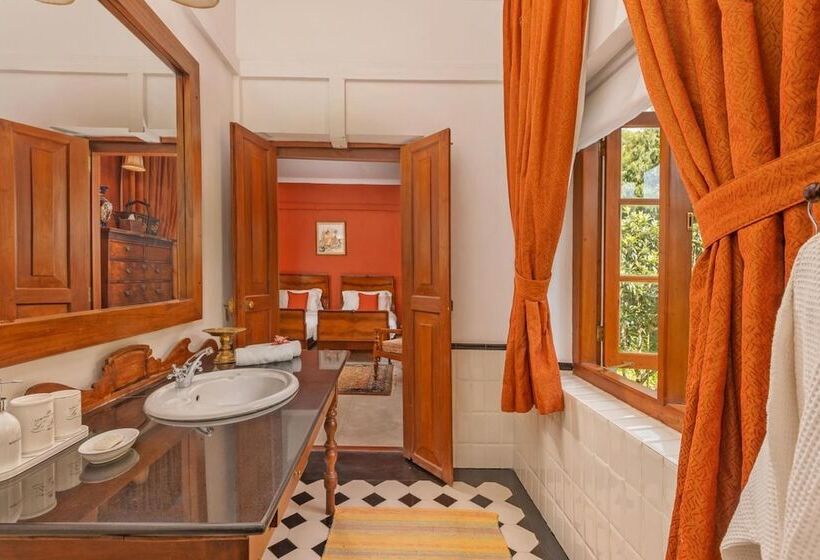 Bed and Breakfast Jetwing Warwick Gardens