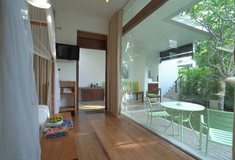 Отель Calamansi Cove Villas