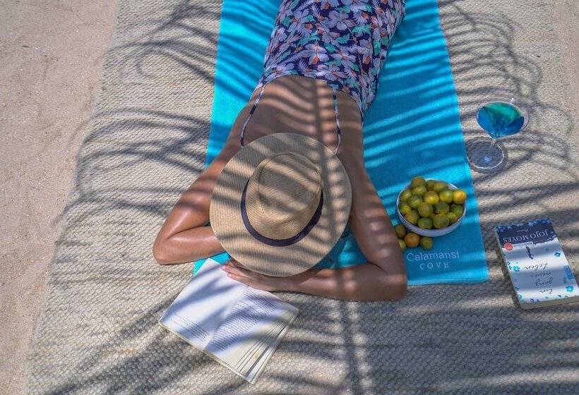 Отель Calamansi Cove Villas