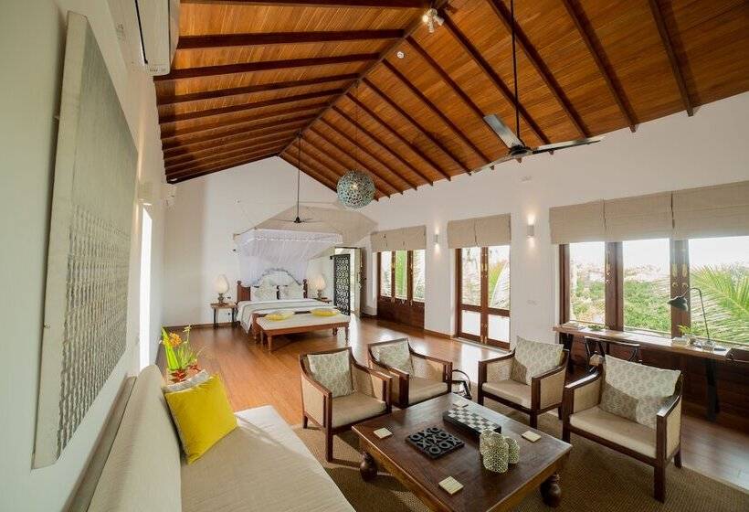 Отель Calamansi Cove Villas