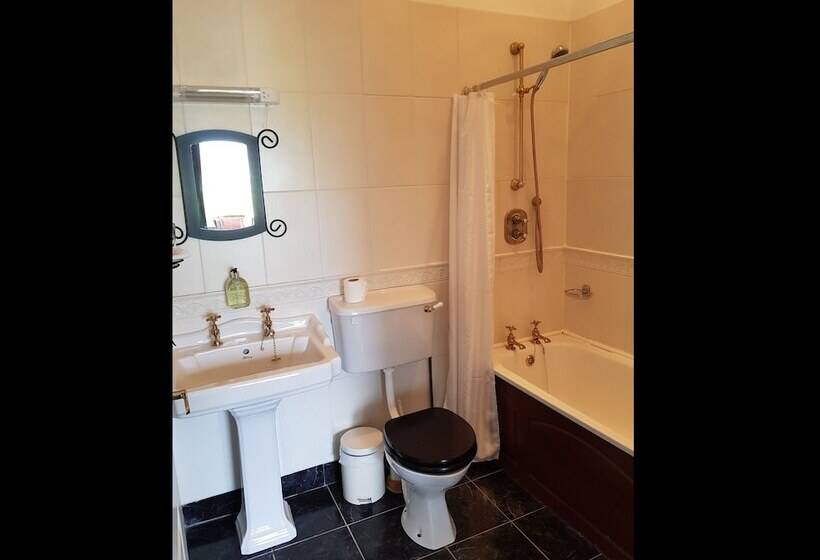 Carrygerry Country House